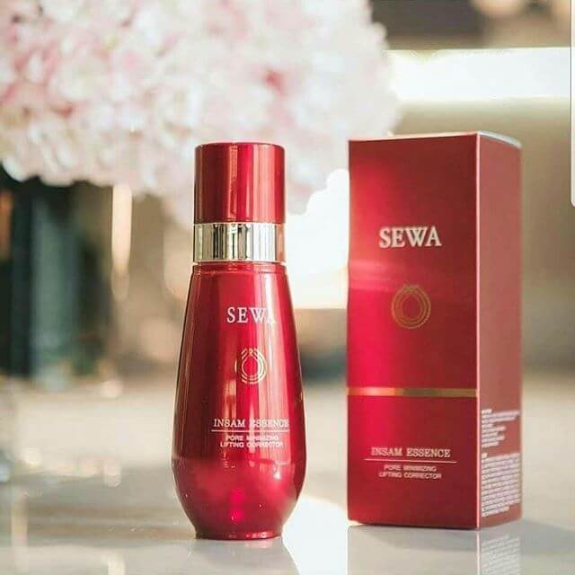 Sewa Insam Essence 30 ml   ผลลัพธ์ทรงประสิทธิภาพในการฟื้นบำรุงความอ่อนเยาว์ของผิวที่มองเห็นและรู้สึกได้ทั้ง 10 ประการ ริ้วรอยตื้นขึ้น ความเปล่งปลั่ง ความกระจ่างใส สีผิวสม่ำเสมอ ความยืดหยุ่น ความเต่งตึง ความกระชับ รูขุมเล็กลง ผิวเรียบเนียน ความหย่อนคล้อย เนื้อสัมผัสที่เหนือกว่า สดชื่น และห่อหุ้มผิวกว่าที่เคย ซึมซาบลึกลงสู่ผิวในทันที ตลอดกลางวันและกลางคืน