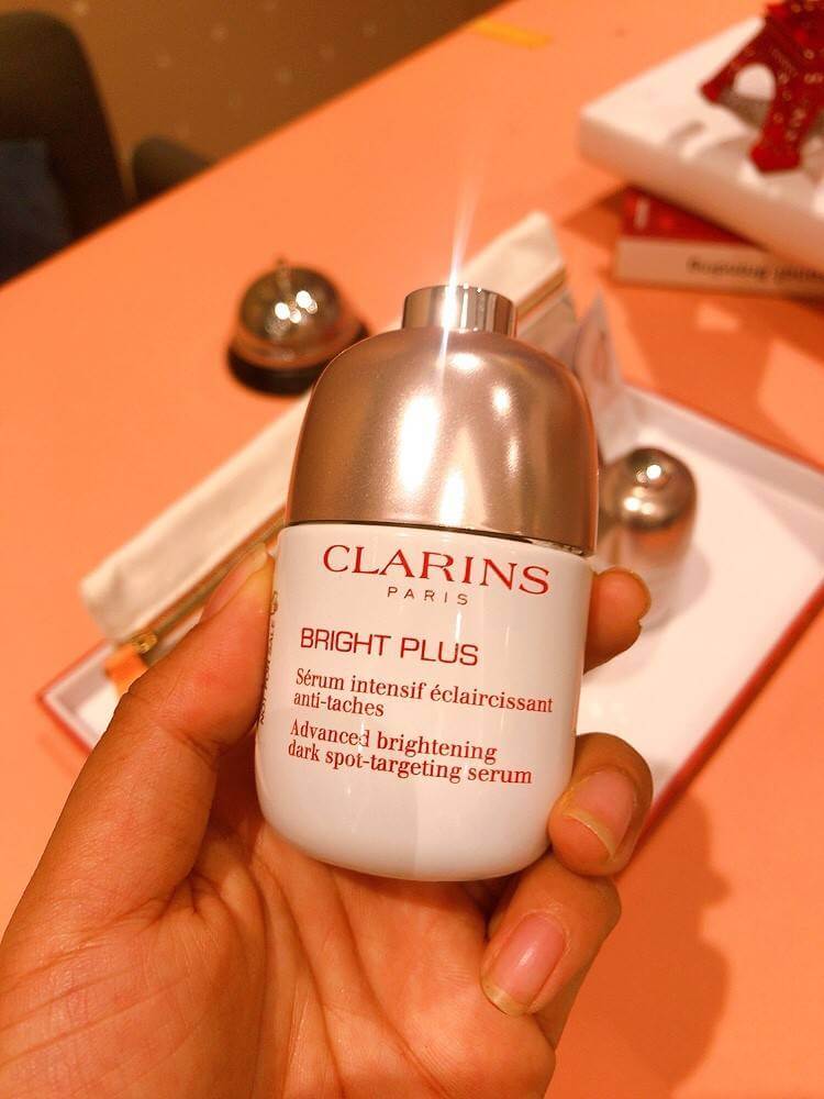 clarins bright plus advanced brightening dark spot-targeting serum, clarins bright plus advanced brightening dark spot-targeting serum รีวิว, clarins bright plus advanced brightening dark spot-targeting serum review, clarins bright plus advanced brightening dark spot-targeting serum ingredients, clarins bright plus advanced brightening dark spot-targeting serum ราคา, clarins bright plus advanced brightening dark spot-targeting serum reviews, clarins bright plus advance brightening dark spot - targeting serum, clarins bright plus advanced brightening dark spot targeting serum, clarins bright plus advanced brightening dark spot targeting serum 30ml, clarins white plus, clarins white plus serum, clarins white plus total luminescent, ครีม clarins white plus, clarins white plus ราคา